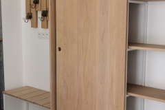 Ensemble Vestibule Une Chaise sur le toit